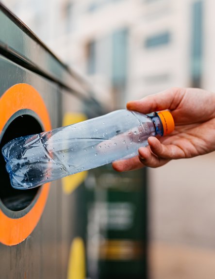 Plastics recycling