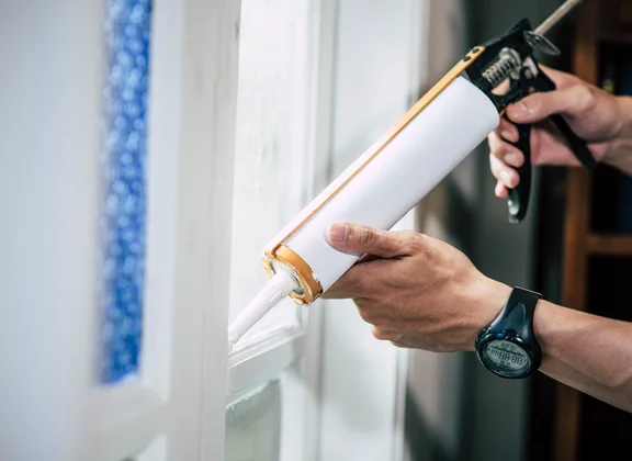 Colles et produits d’étanchéité durables